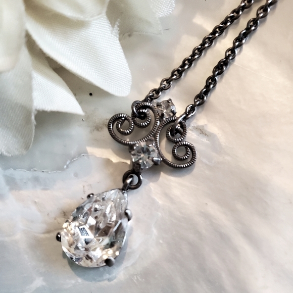 Carolee rhinestone necklace - Picture 5 of 5